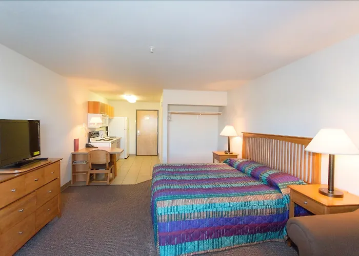 High Country Hotel 2*