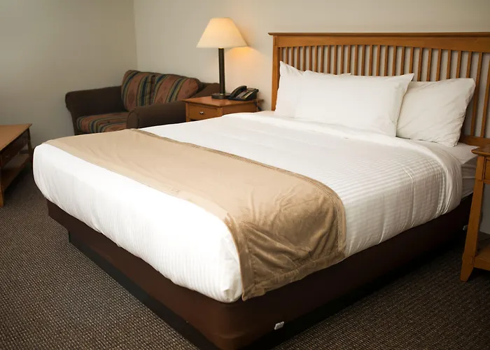 High Country Hotel 2*